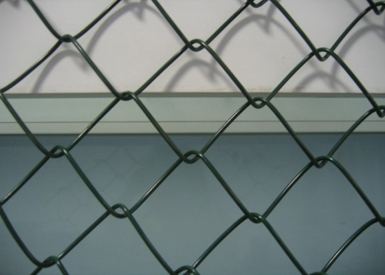 La taille verte de force de Mesh Fence Anti Corrosive High de maillon de chaîne en métal a adapté aux besoins du client