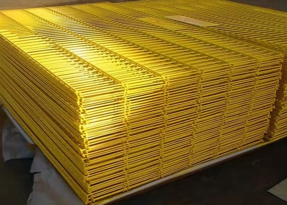 PVC Coated Welded Wire Mesh Panel Long Hole 2.0 - 4.0mm Wire Gauge