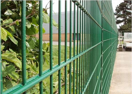Barrière de sécurité soudée double par fil, grillage galvanisé argenté Panels de 1m