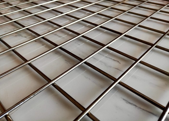 L'anti montée 3x3 a soudé la largeur de Mesh Fence Square Hole 0.5-2m de fil